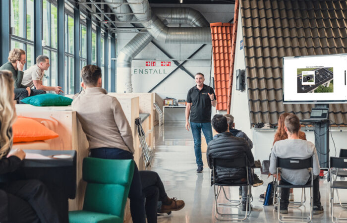 Academy header1000x620